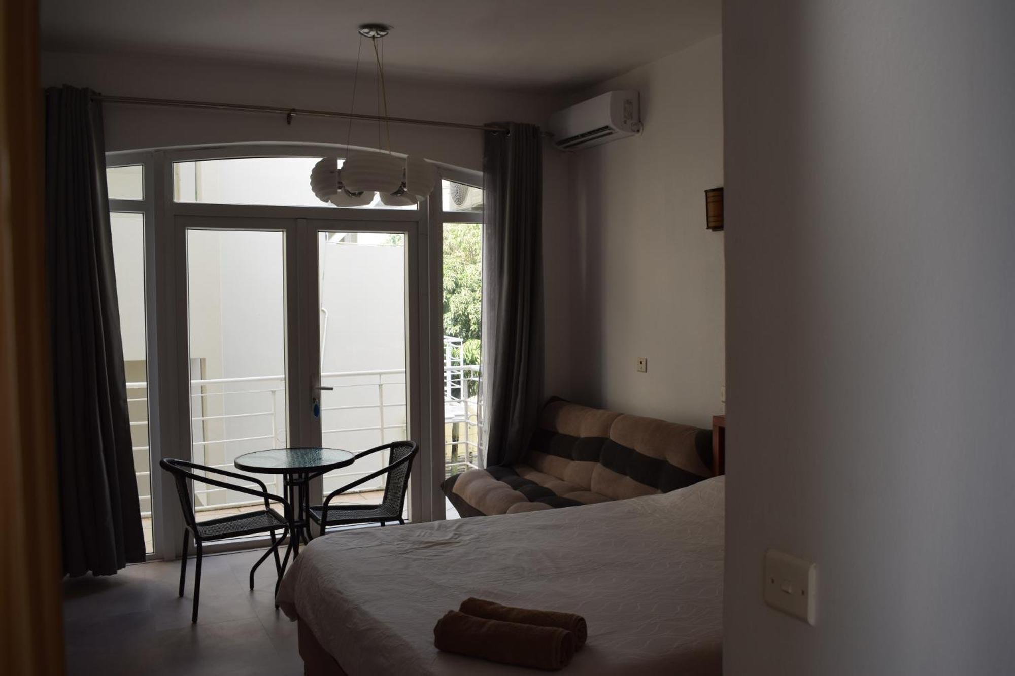 Ocean Drive Studio - Opposite The Beach غراند بايَ المظهر الخارجي الصورة