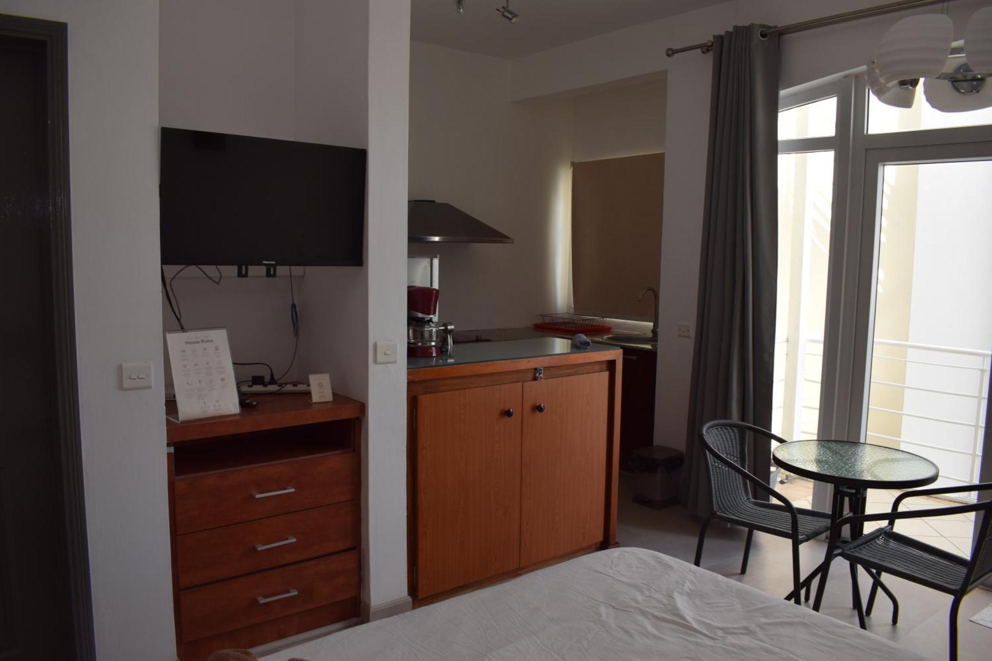 Ocean Drive Studio - Opposite The Beach غراند بايَ المظهر الخارجي الصورة